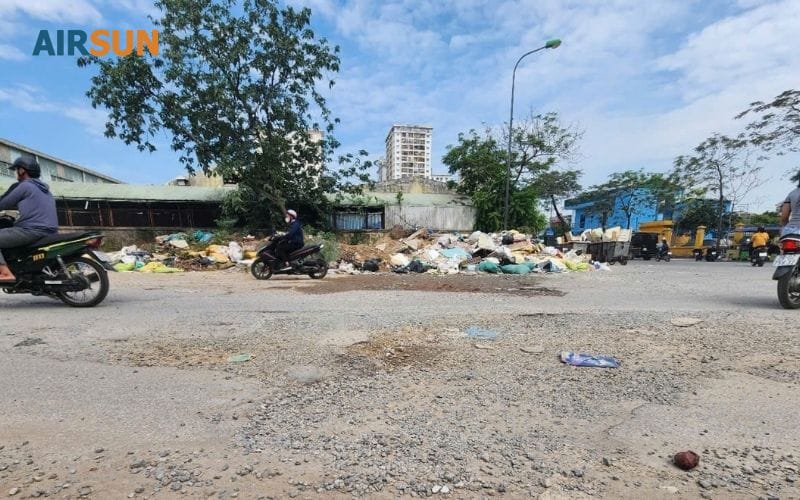 Tình trạng ô nhiễm nặng nề hơn vì xây dựng đình trệ