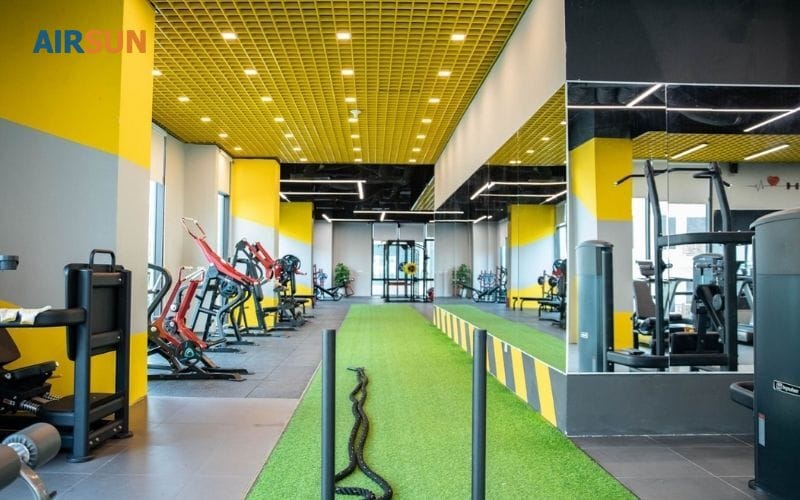 Nhiều phòng gym rộng nhưng đóng kín